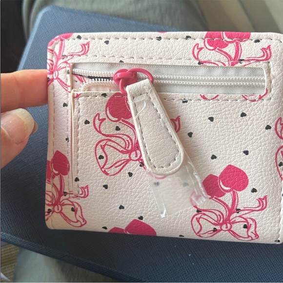 Betsey Johnson Pink Heart and Bow Wallet - NWT - Picture 7 of 9